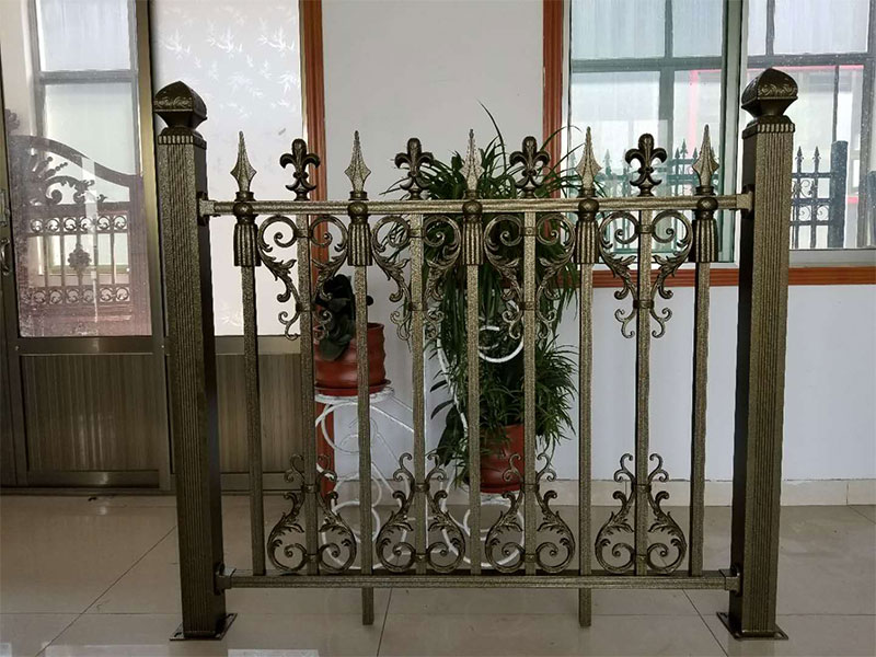 鋁合金護(hù)欄