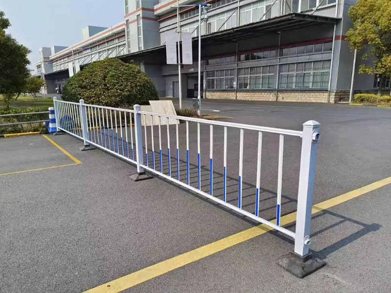 道路護(hù)欄