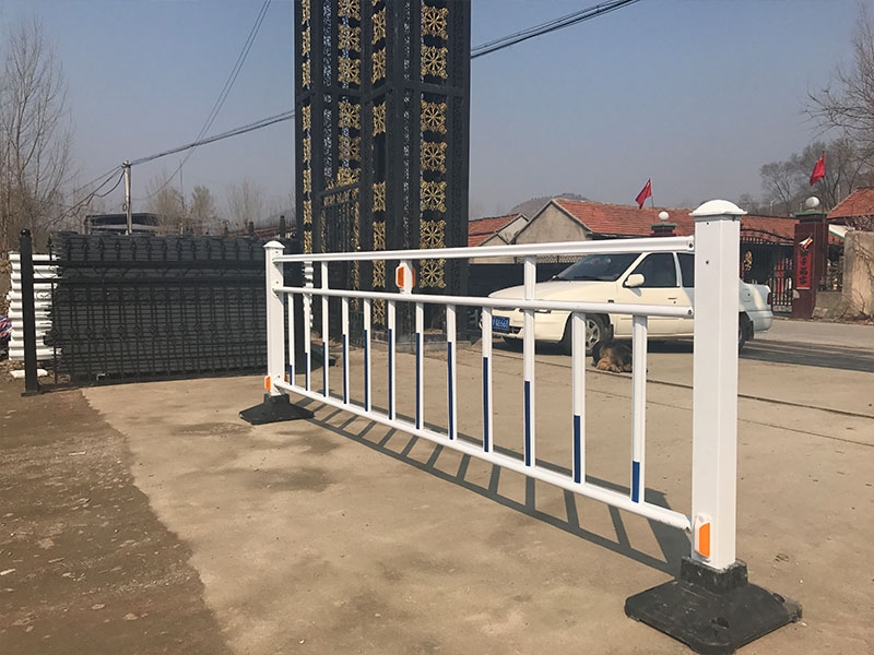 道路護(hù)欄